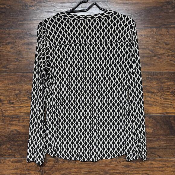 Dana Buchman Women's Long Sleeve Top - Stretch Button Up, Geometric - Size Small - Picture 2 of 4